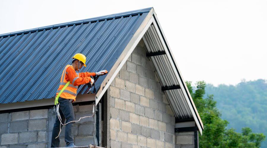 Professional residential roofers in Tilden, TX